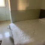 Yibai Hotel Shanghai Hongqiao Airport National Exhibition Center Branch